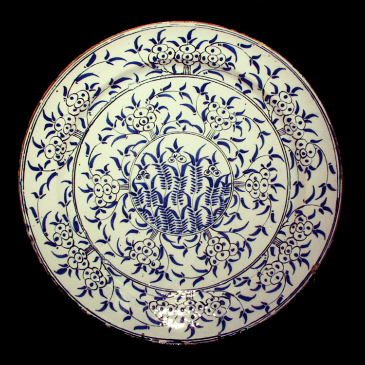 An English? Delft Charger for the Turkish Market